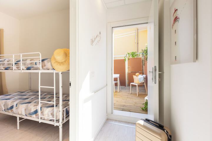 Room 28 of 128