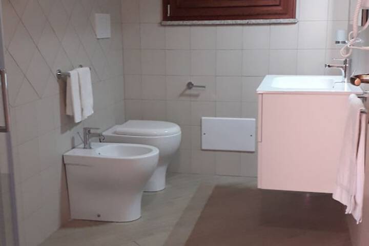 Room 19 of 37