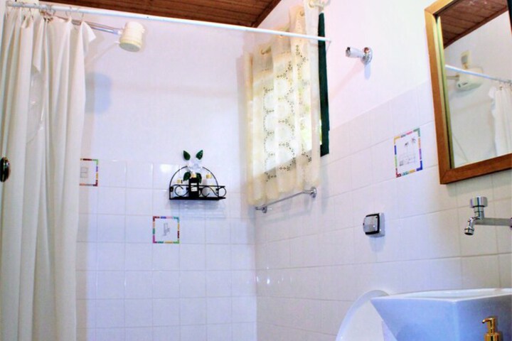 Room 52 of 82
