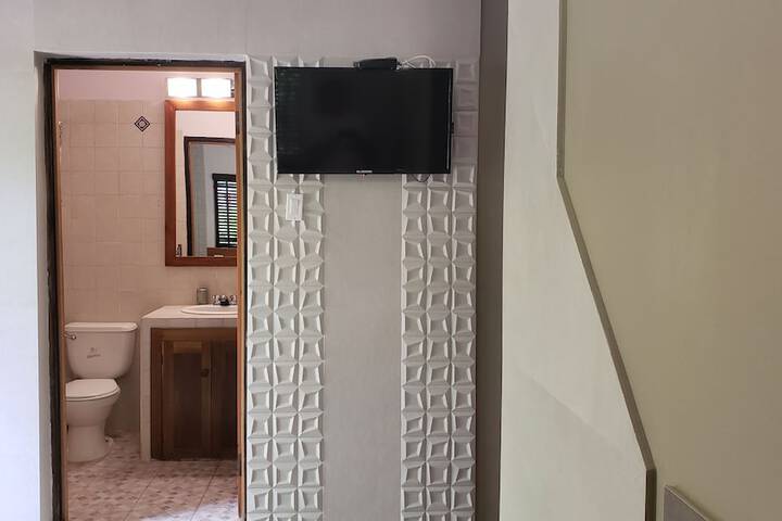 Room 19 of 97