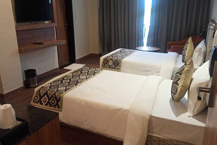 Room 17 of 87