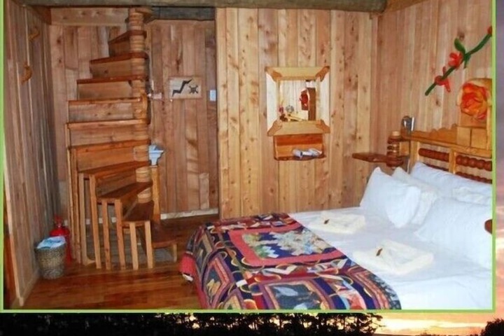 Room 30 of 61