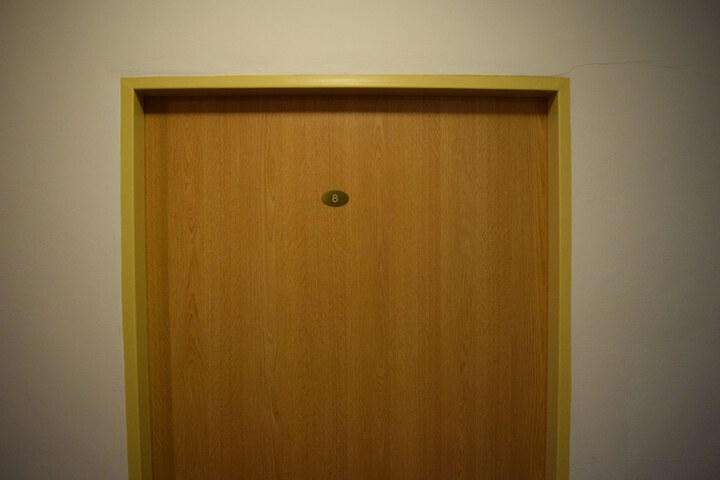 Room 30 of 90