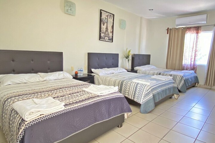 Room 29 of 104