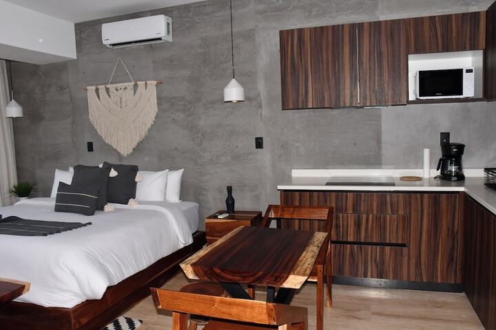 Room 16 of 35