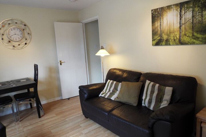 Room 15 of 28