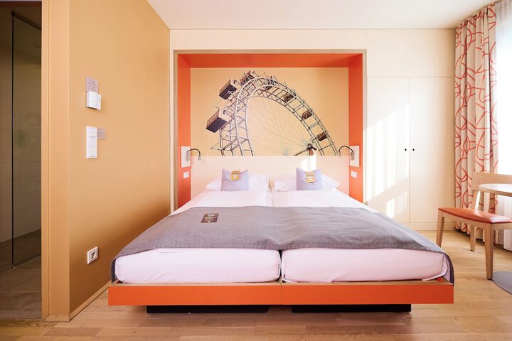 Room 20 of 56