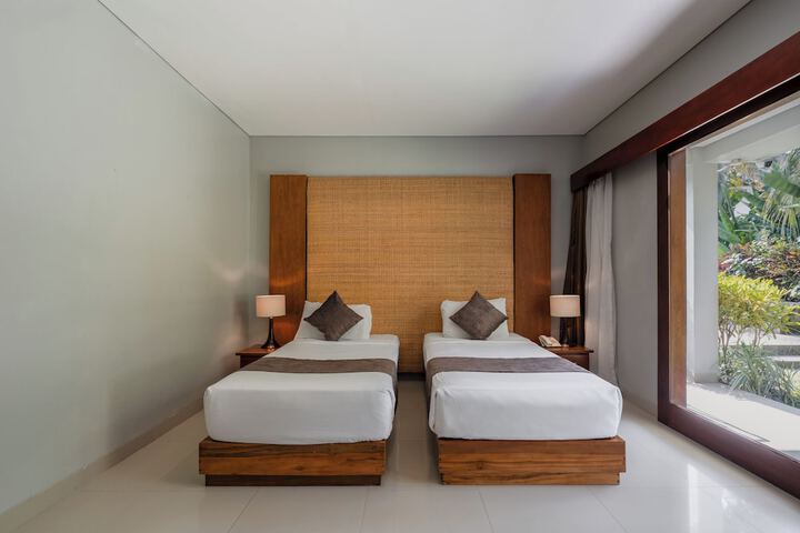 Room 30 of 119