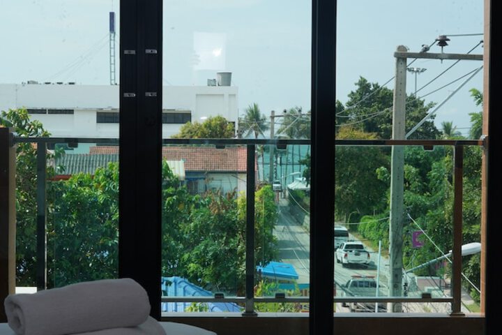 Room 80 of 140