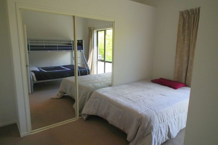 Room 37 of 42
