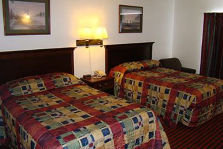 Room 8 of 62