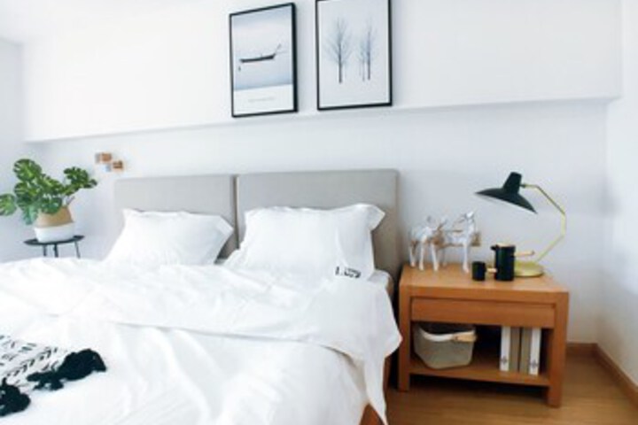 Room 51 of 60