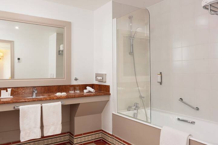 Bath Photo