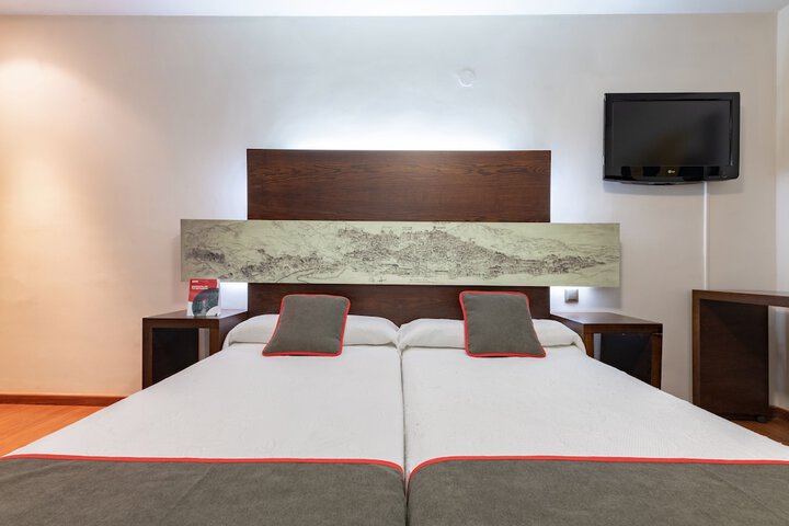 Room 29 of 43