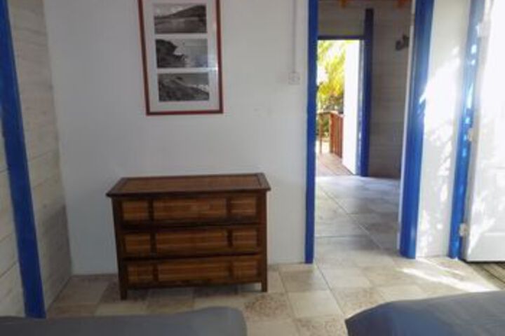Room 53 of 109