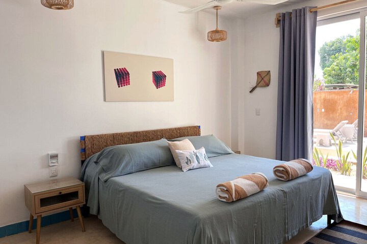 Room 14 of 34