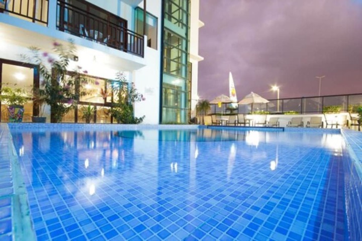 Pool 52 of 110
