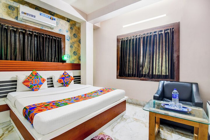Room 14 of 27
