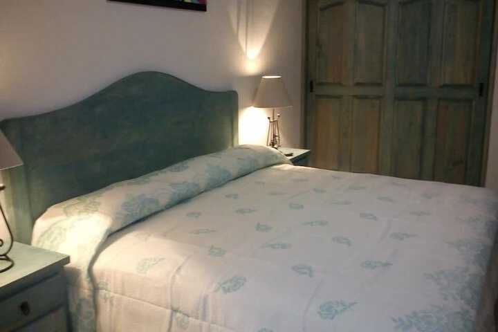 Room 8 of 14