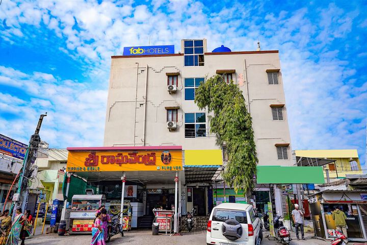 Fabexpress Venkateswara Atidhi