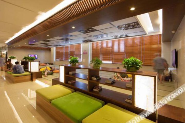 Hotel Interior 20 of 24
