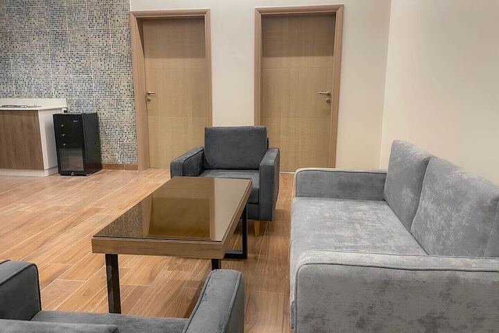 Room 30 of 53