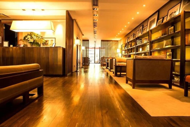 Lobby Photos