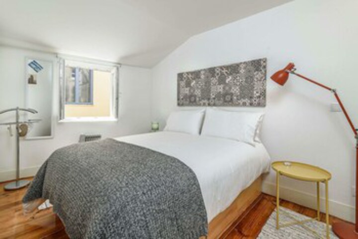 Room 22 of 24