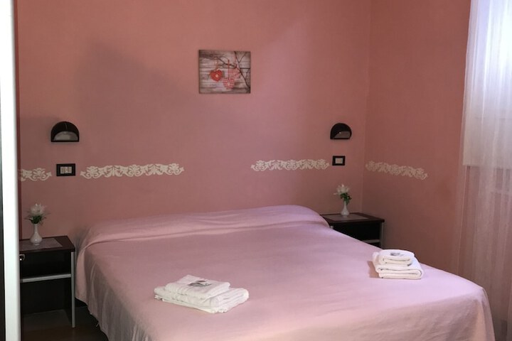 Room 7 of 15