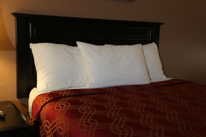 Room 15 of 34