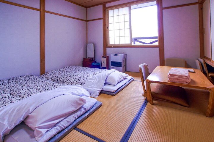 Room 18 of 79
