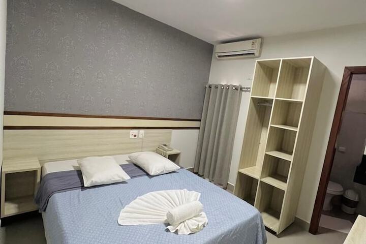 Room 16 of 154