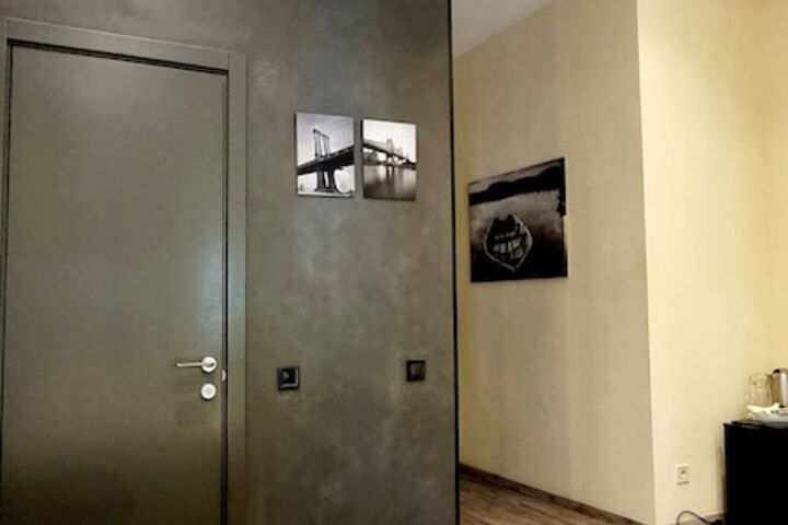 Room 8 of 55