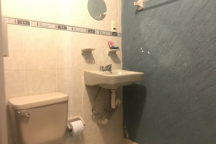 Room 29 of 48