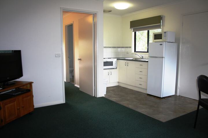 Room 11 of 24