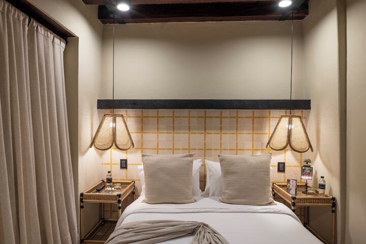 Room 3 of 54