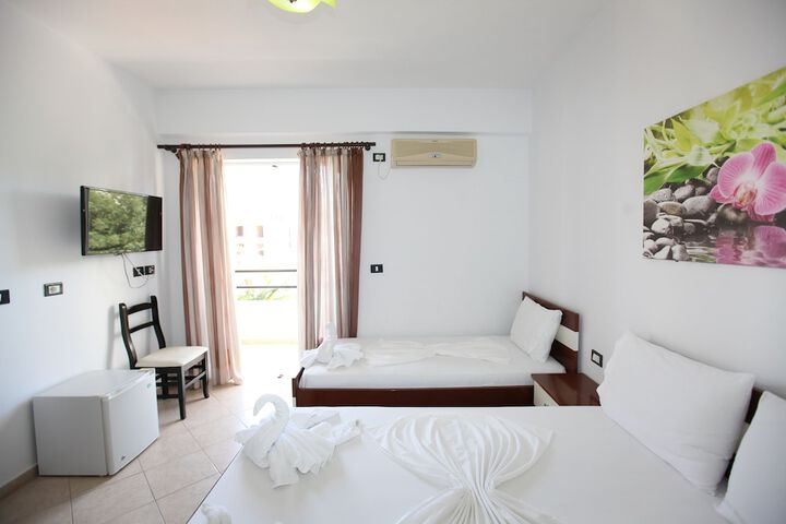 Room 20 of 53