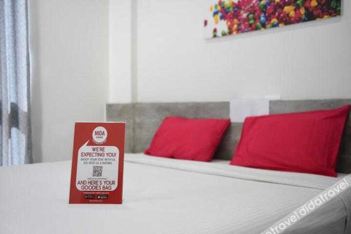 Nida Rooms Chiang Mai Maya Walk at 7 Days Hotel Patan