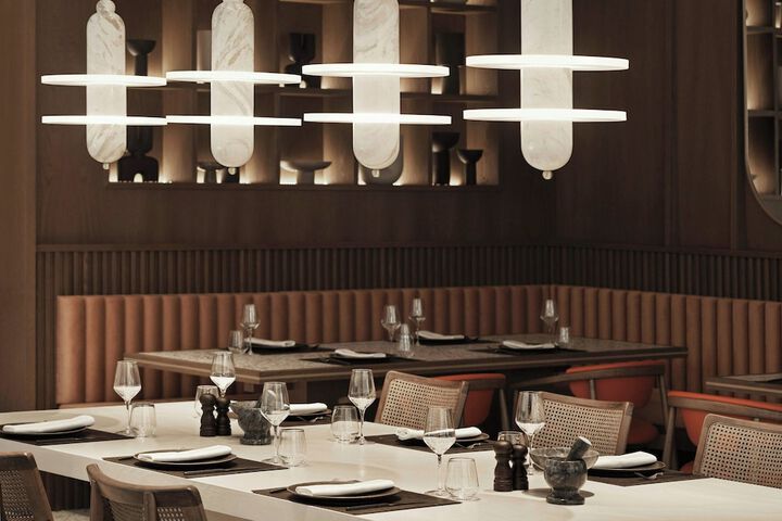 Dining 54 of 99