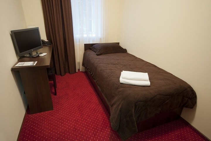 Room 4 of 55