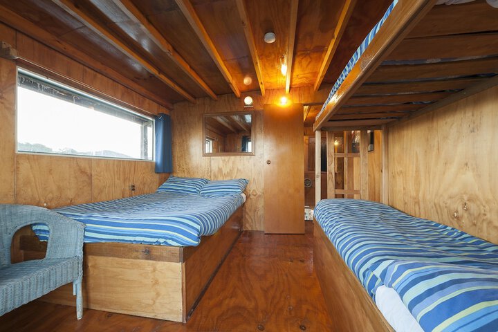 Room 5 of 46
