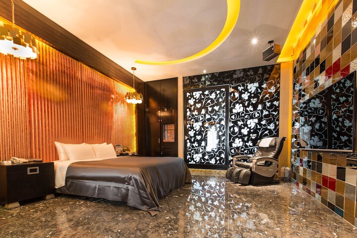 Room 49 of 91