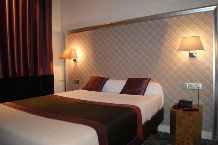 Room 8 of 50