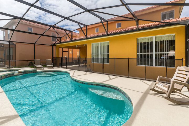 Pool 19 of 35