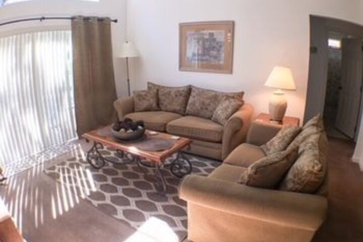Room 14 of 19