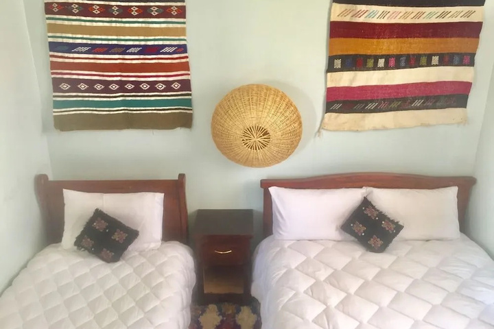 Room 2 of 24