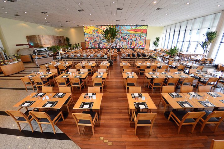 Dining 76 of 139