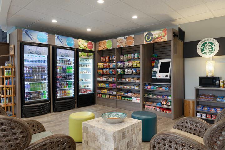 Snack bar
