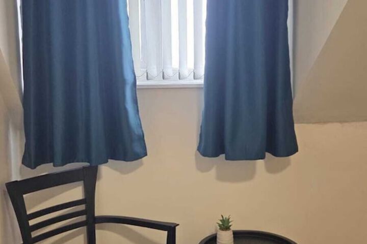 Room 35 of 66