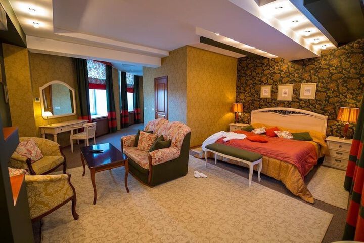 Room 29 of 90